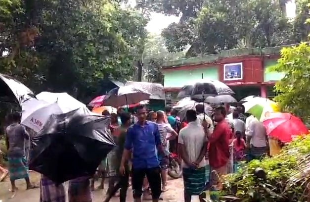 চাঁদপুরের হাজীগঞ্জের বড়কুলে বৃদ্ধ স্বামী-স্ত্রীর হাত-পা বাঁধা লাশ উদ্ধার